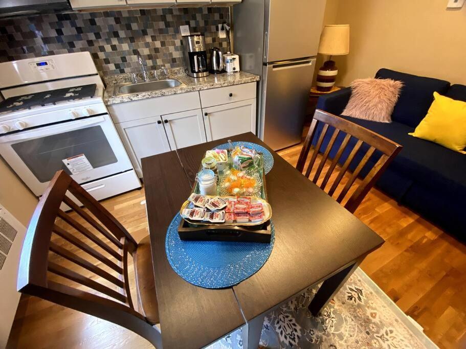 Cozy Boston Getaway Apartment! Free Parking Εξωτερικό φωτογραφία